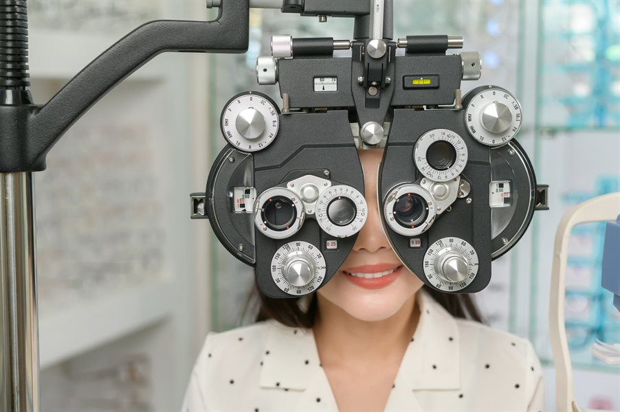 Comprehensive Eye Exam